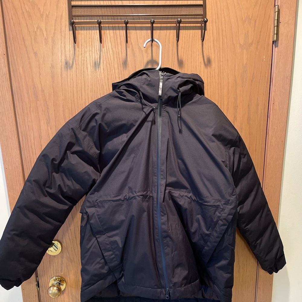 black Adidas puffer jacket w/hood Women urban I J R.R FT2525 retail $180 Size M